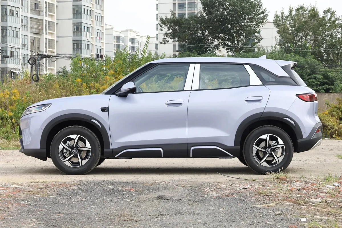 Byd for hire in Kigali