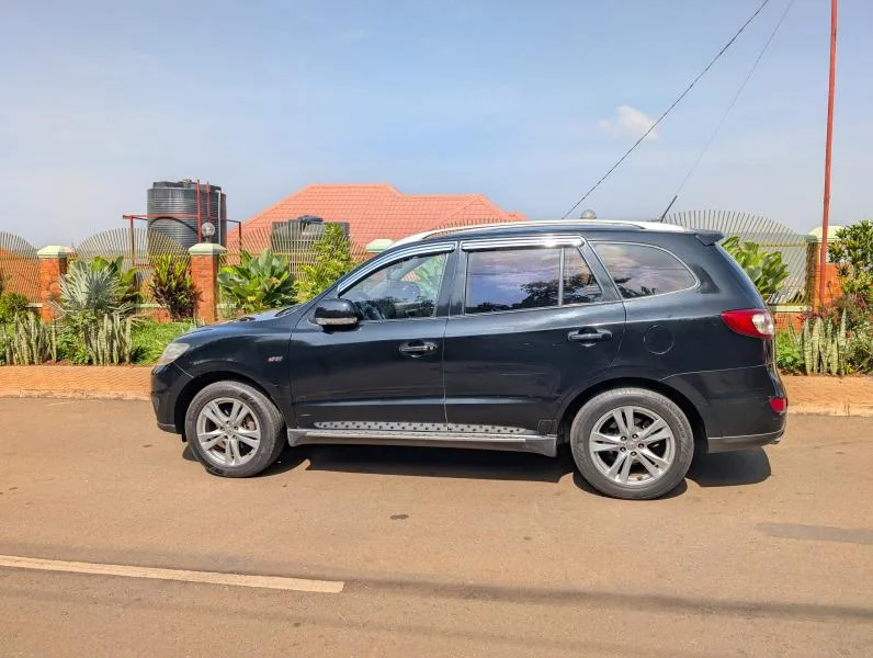 Kigali car rental - HYUNDAI  SANTAFE for hire in Kigali Rwanda